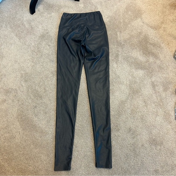 Aritzia Wilfred Free grey Slate blue Daria faux leather high rise leggings Sz S - Picture 2 of 10